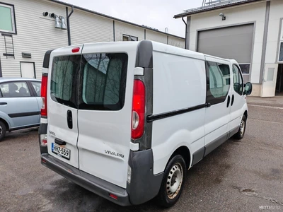 Opel Vivaro 2009, photo 4/13