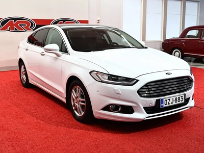 Ford Mondeo 2015, photo 3/19
