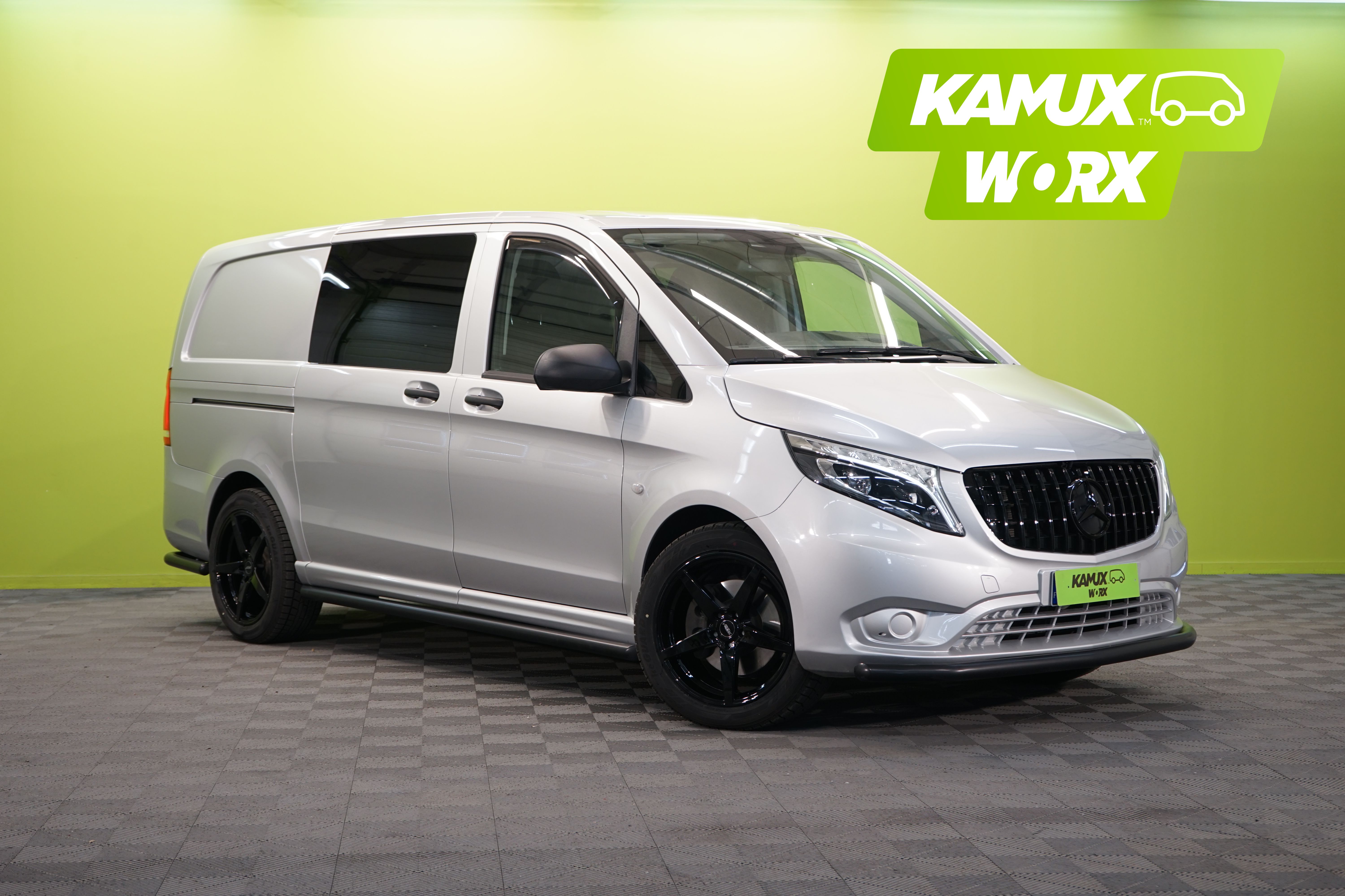 Mercedes-Benz Vito 124CDI 4x4-3,2/32K keskipitkä A2 A 124R