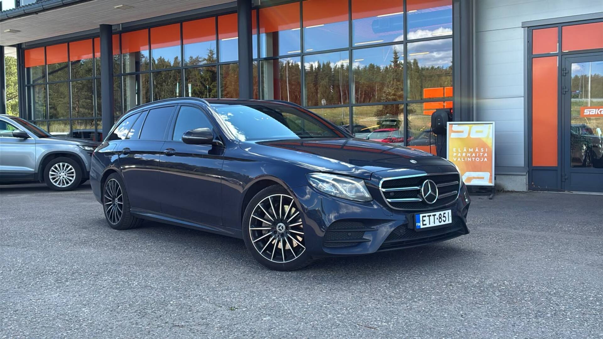 Mercedes-Benz E E 220 d 4MATIC Farmari (AC) 5ov 1950cm3 A
