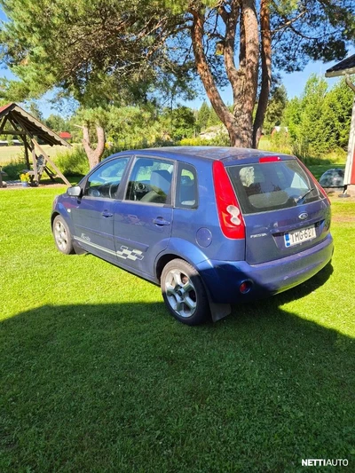 Ford Fiesta 1,4 80hv Limited M5 5-ovinen 2008, kuva 2/6