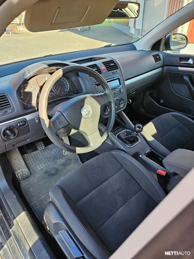 Volkswagen Jetta 2009, photo 4/7