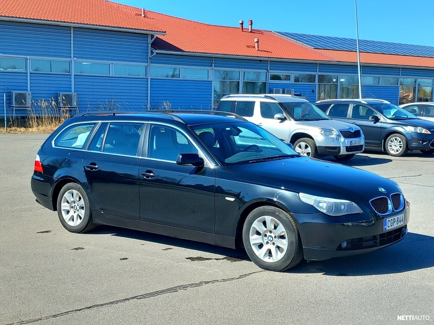 BMW 530