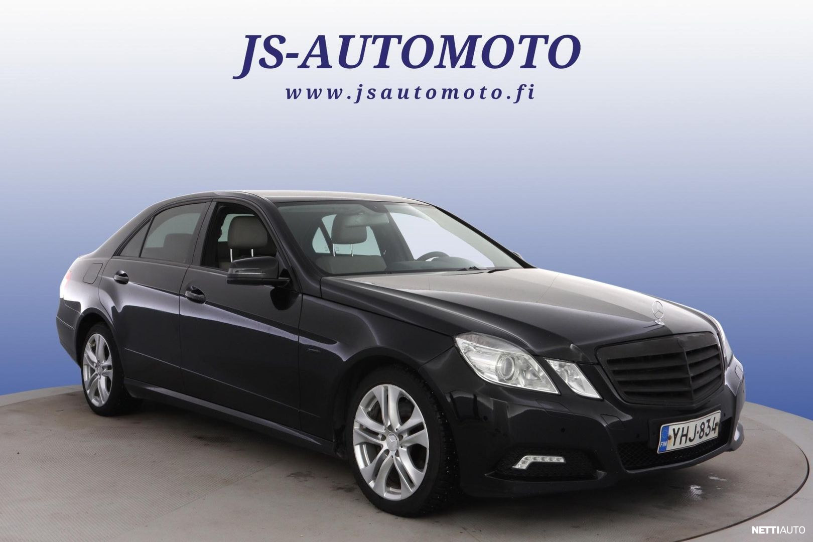Mercedes-Benz E