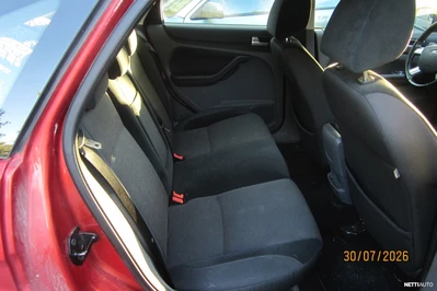 Ford Focus 1,6 100hv Ghia M5 5-ovinen 2009, photo 7/10