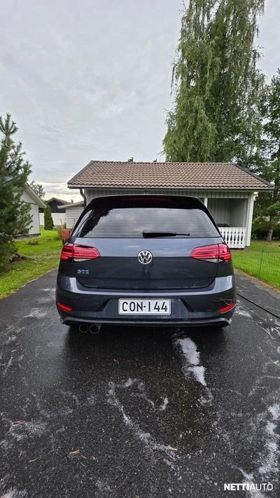 Volkswagen Golf 2018, photo 5/13