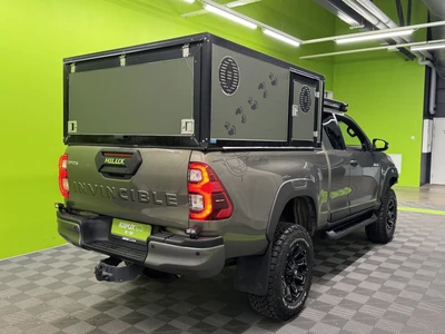 Toyota Hilux 2021, photo 4/28