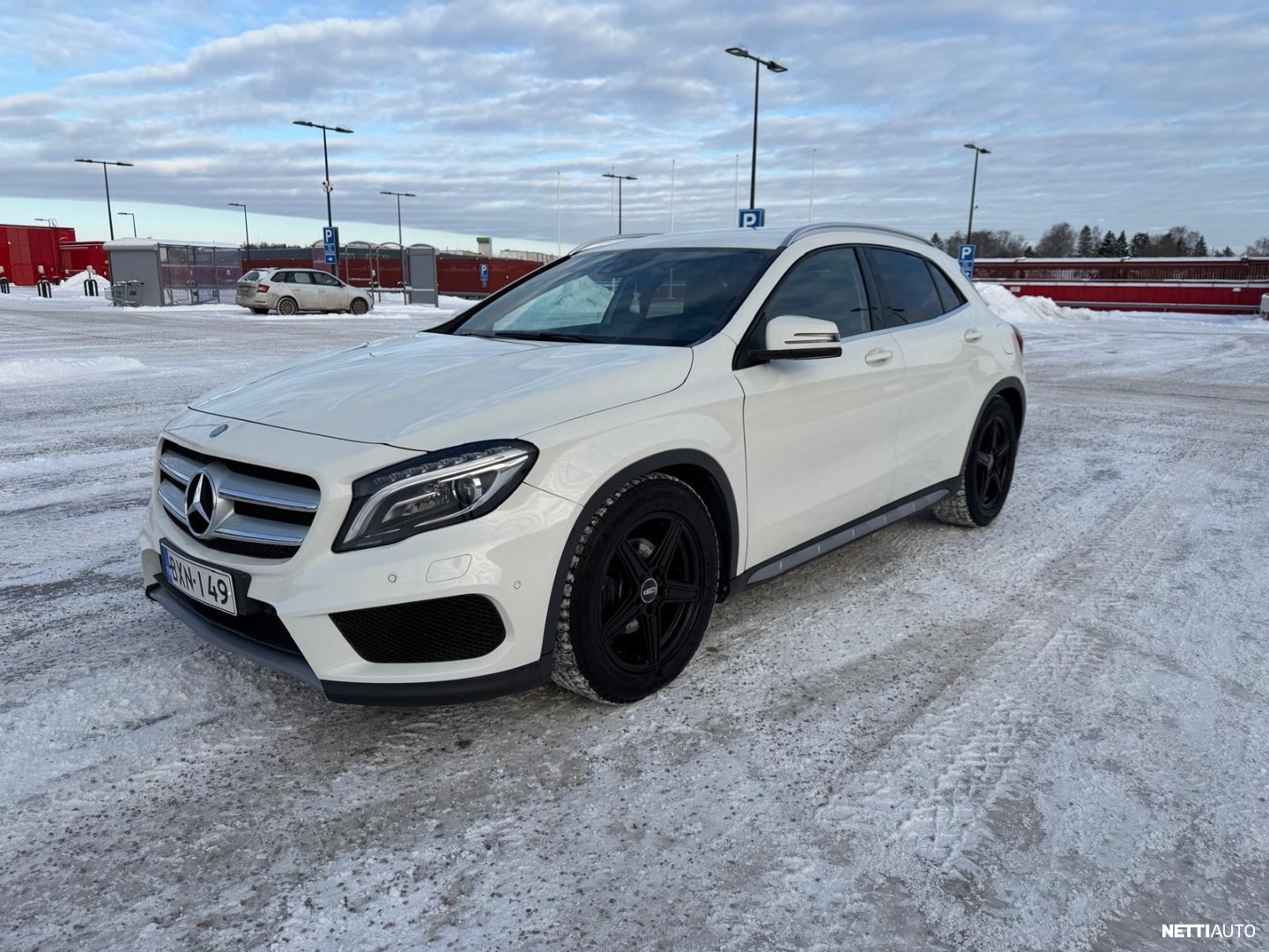 Mercedes-Benz GLA