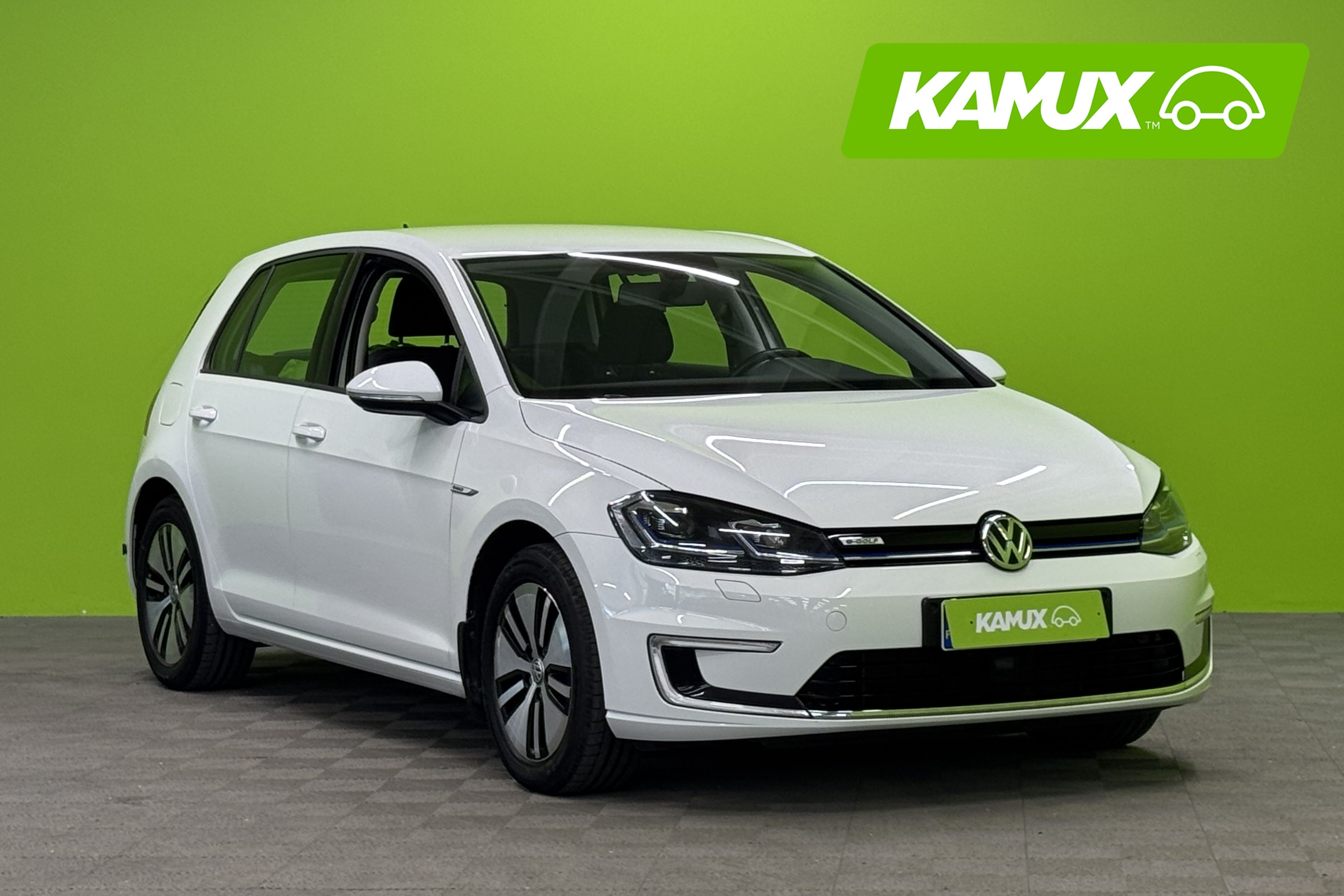 Volkswagen Golf e-Golf 100 kW (136 hv) automaatti - Soh 94,4%!