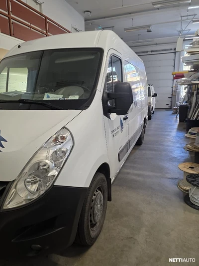 Renault Master 2012, photo 1/7