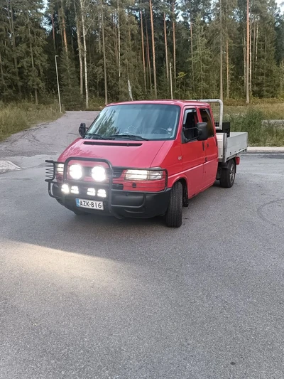 Volkswagen Transporter 2001, photo 1/21