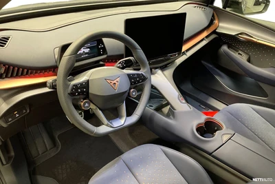 Cupra Tavascan 2025, photo 6/15