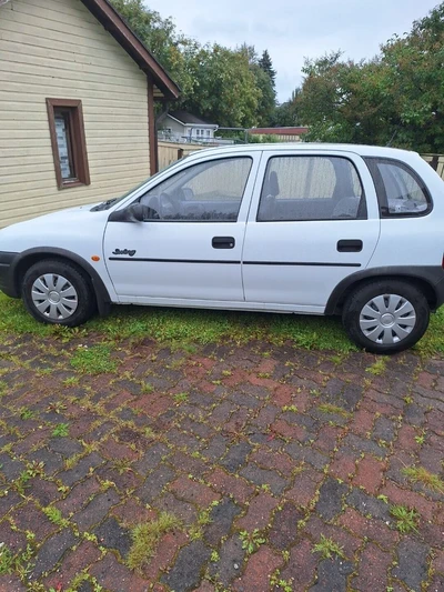 Opel Corsa 1994, kuva 2/23