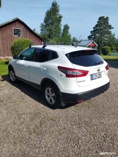 Nissan Qashqai dCi 110 Visia 2WD 6M/T 2015, photo 2/18