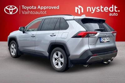 Toyota RAV4 2020, kuva 2/5