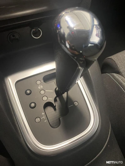 Citroen C4 2015, kuva 7/20