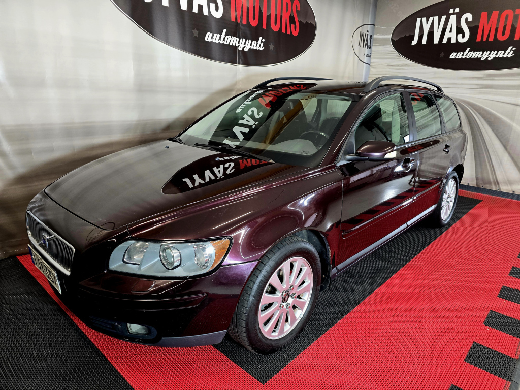 Volvo V50