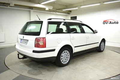 Volkswagen Passat 2004, photo 7/15