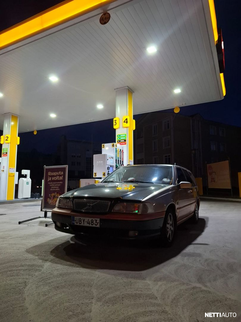 Volvo V70