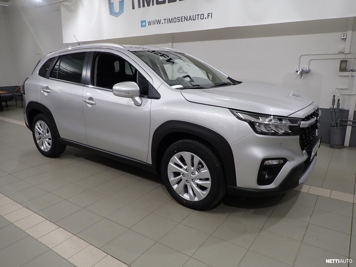 Suzuki S-cross