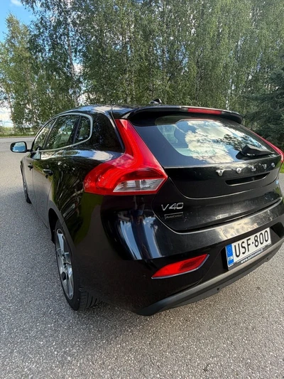 Volvo V40 D2 Ocean Race Business aut 2015, kuva 4/22