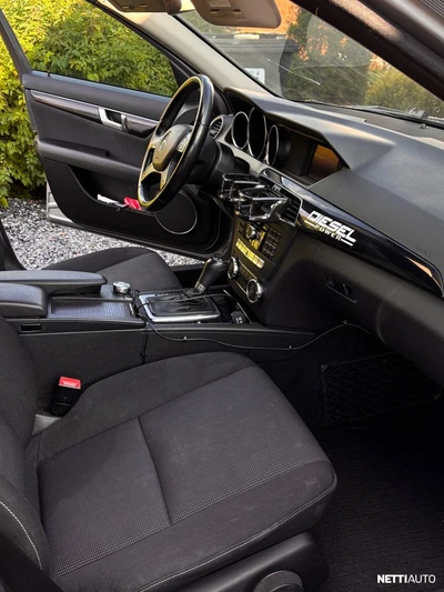 Mercedes-Benz C 2011, kuva 5/10