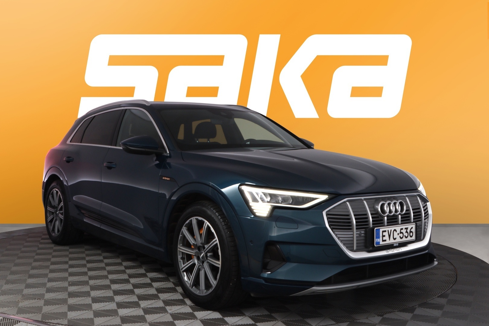Audi e-tron