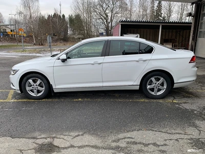 Volkswagen Passat 2017, kuva 3/9