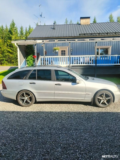 Mercedes-Benz C 2004, photo 4/21