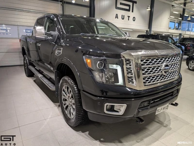 Nissan Titan 2016, photo 4/26