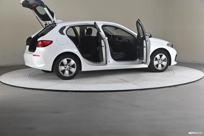 BMW 118 F40 Hatchback 118i A Business 2022, kuva 6/27