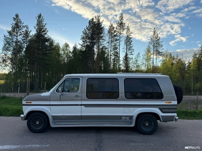 Ford Econoline E150 DMC 1989, photo 1/8