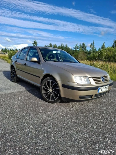 Volkswagen Bora . 2002, photo 1/22