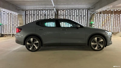 Polestar 2 2023, kuva 4/7