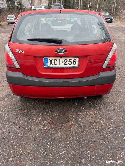 Kia Rio 2006, photo 6/10
