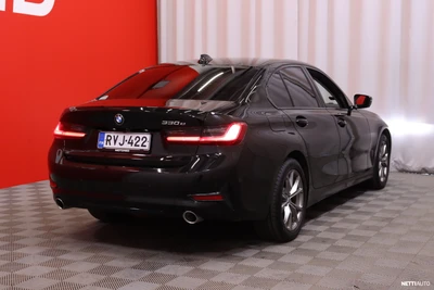 BMW 330 330e 2019, photo 2/10