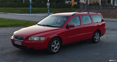 Volvo V70 2004, photo 1/13