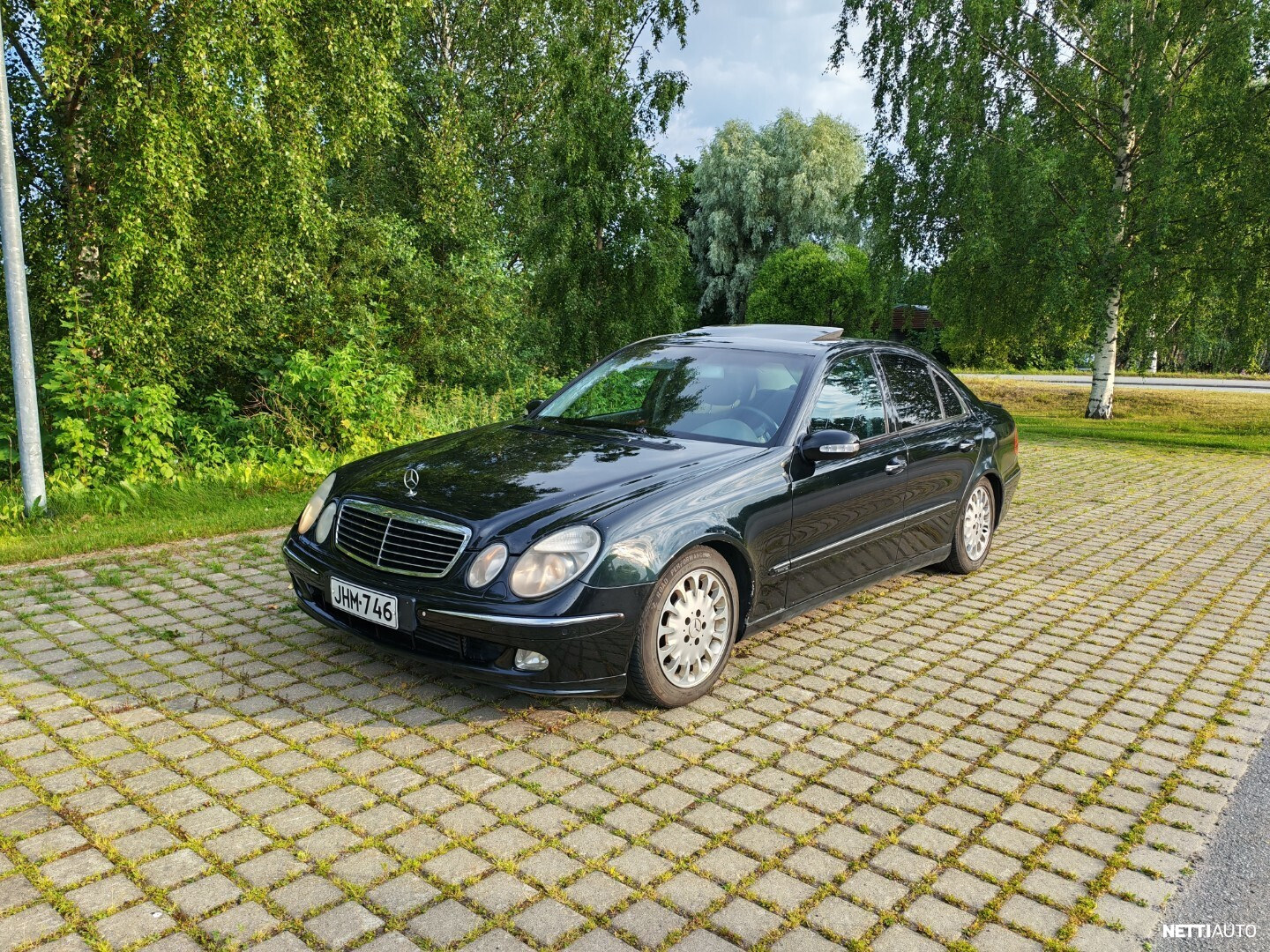 Mercedes-Benz E