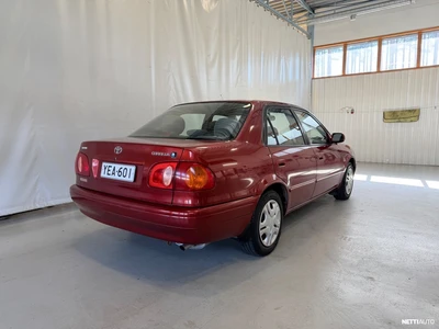 Toyota Corolla 1,6 VVT-i Linea Terra 4d 2000, photo 3/15