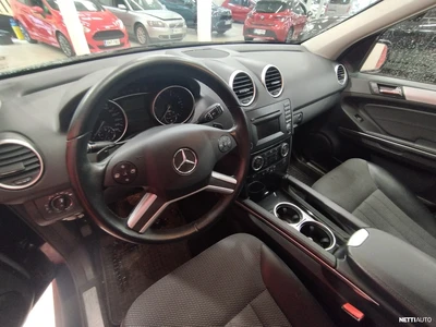 Mercedes-Benz ML 2008, kuva 3/9