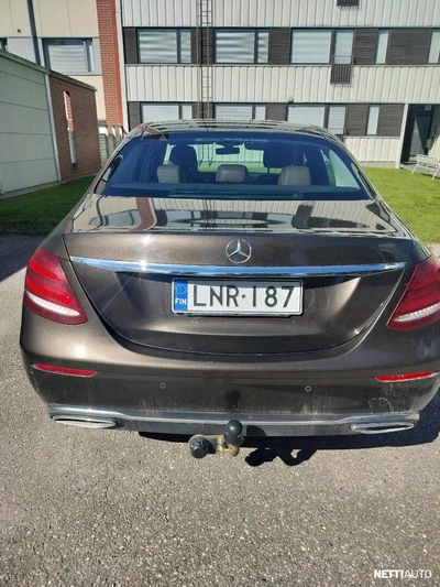 Mercedes-Benz E 2016, kuva 6/16