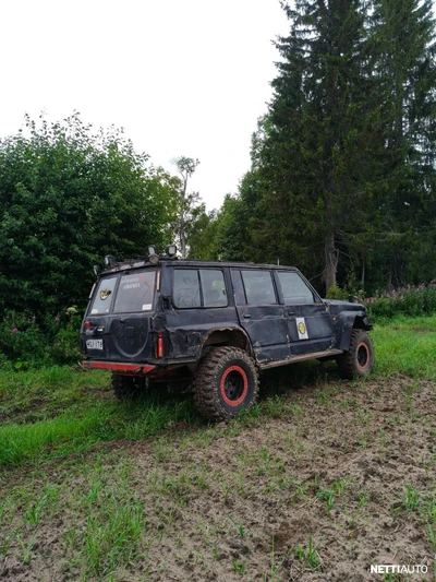 Nissan Patrol 1991, photo 4/4