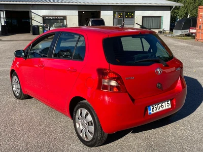 Toyota Yaris 1,3 VVT-i Linea Sol 5ov 2006, kuva 6/12