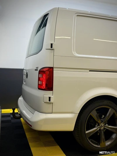 Volkswagen Transporter 2018, photo 5/23