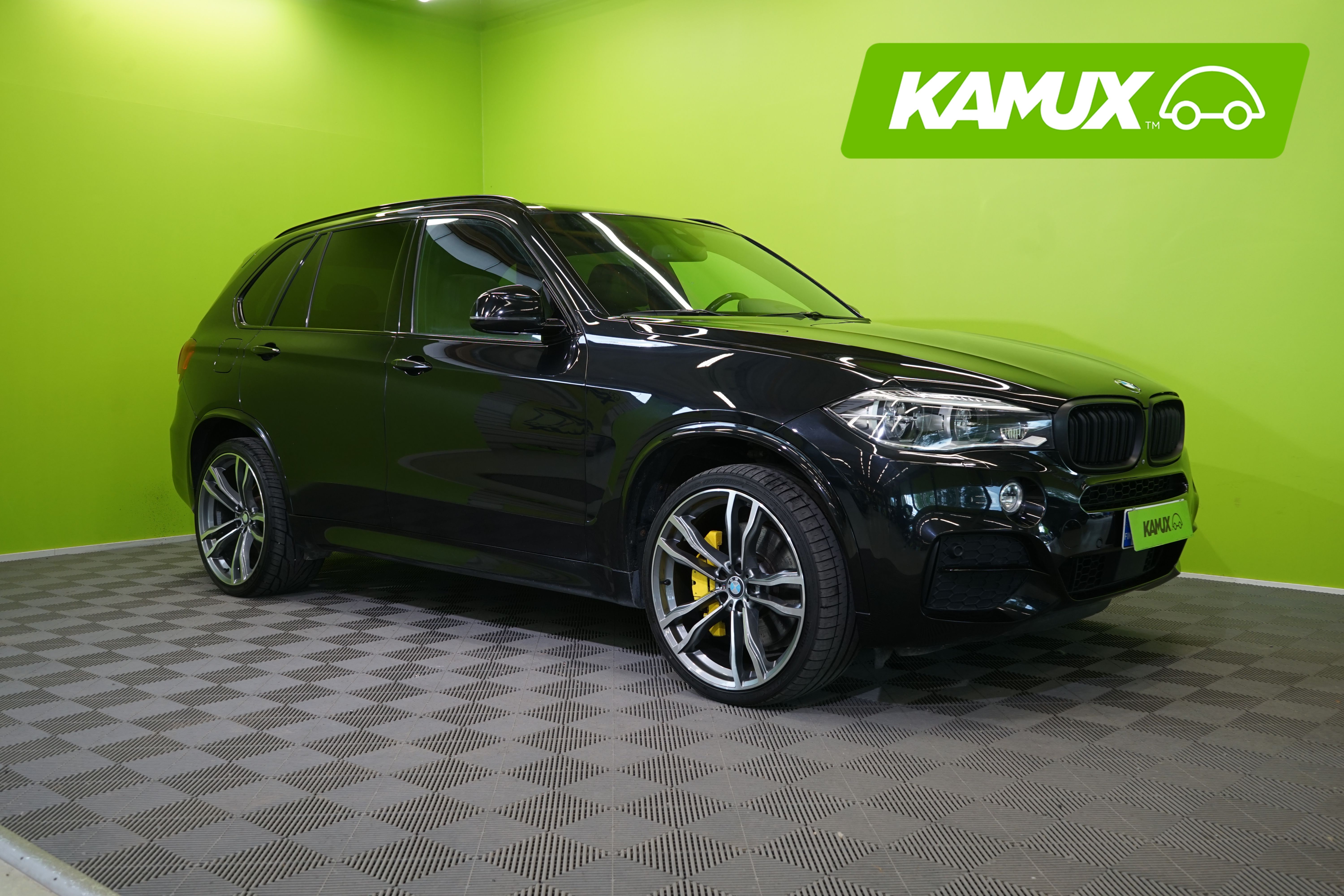BMW X5 F15 M50d M-Sport  *HUIPPUVARUSTEET*