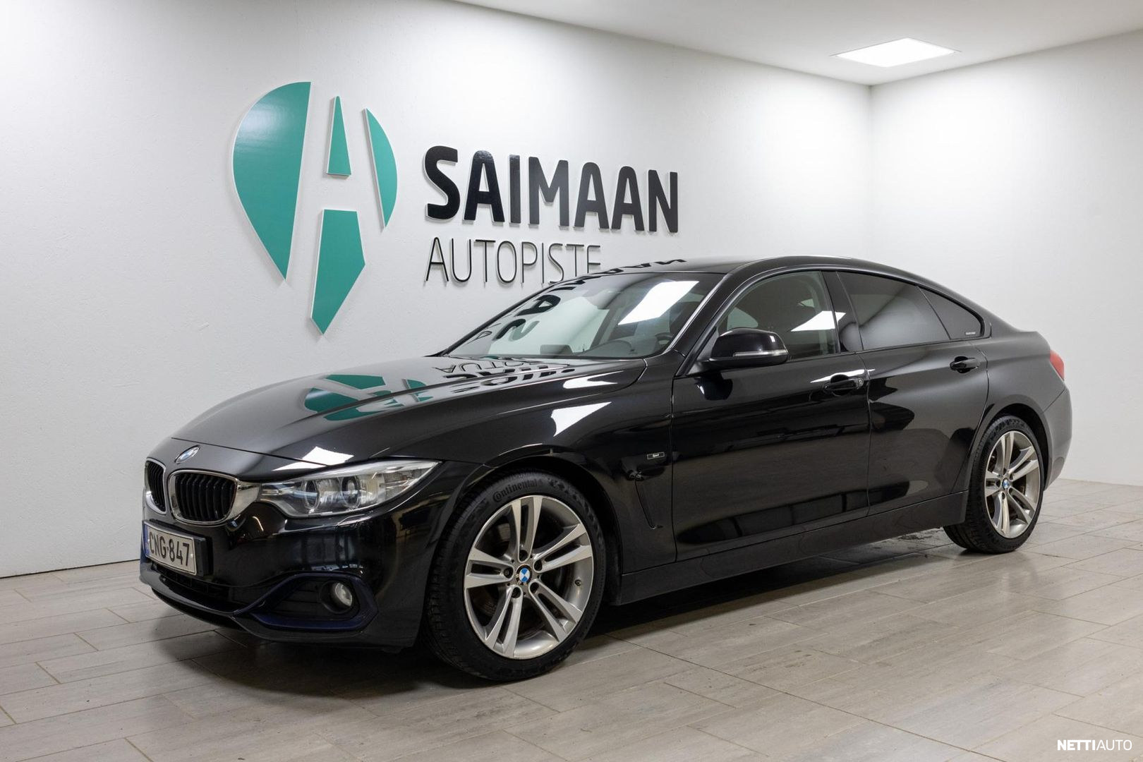 BMW 418