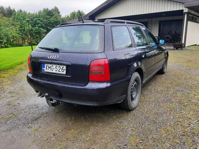 Audi A4 Avant 1,9 TDI quattro 1998, kuva 3/12