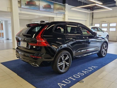 Volvo XC60 2021, photo 2/20