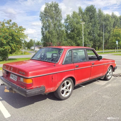Volvo 240 1988, photo 6/11