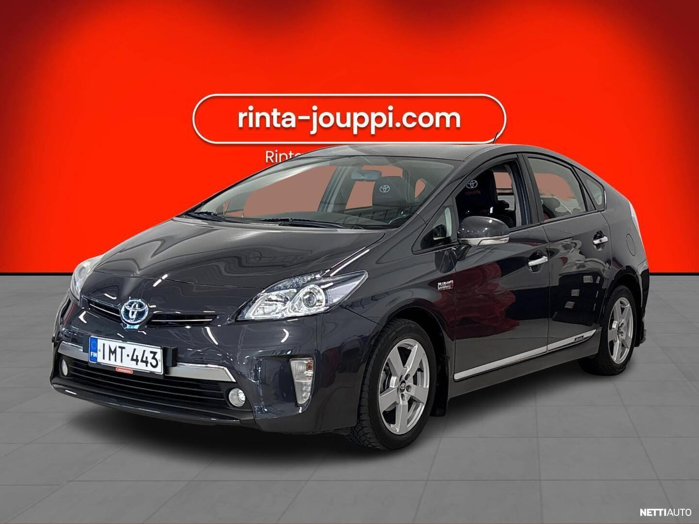 Toyota Prius PHEV